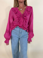 Load image into Gallery viewer, Camicia Grace | Volant e Ricami | Più Colori
