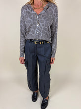 Load image into Gallery viewer, Cardigan maculato Grey | Bottoncini | Wool e cashmere