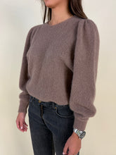 Load image into Gallery viewer, Maglia sbuffetto | Baby Alpaca e lana vergine