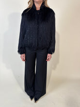 Carica l'immagine nel visualizzatore di Gallery, Bomber con frange I Black