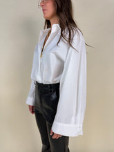 Carica l'immagine nel visualizzatore di Gallery, Camicia maxi manica | Bianco gesso in 100% cotone