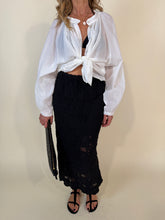 Carica l'immagine nel visualizzatore di Gallery, Gonna Crochet | Black