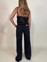 Load image into Gallery viewer, Denim Lexie | Black Denim.
