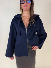 Carica l'immagine nel visualizzatore di Gallery, Cappotto con zip blu notte | 50% lana