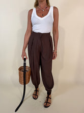 Load image into Gallery viewer, Pantalone Fondente | Balloon | Viscosa| Set.