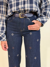Carica l'immagine nel visualizzatore di Gallery, Denim Blue | Ricami