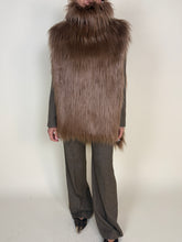 Load image into Gallery viewer, Ecofur Gilet Casha | Più Colori