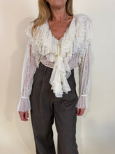 Carica l'immagine nel visualizzatore di Gallery, Blusa Pizzo
