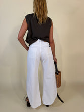 Carica l'immagine nel visualizzatore di Gallery, Denim Split | WHITE