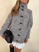 Load image into Gallery viewer, Cardigan Grey | Bottoni
