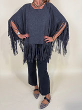 Carica l'immagine nel visualizzatore di Gallery, Poncho Akie | Più Colori | 100% Lana