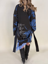 Load image into Gallery viewer, Cardigan Dora poem embroidered | Ricami