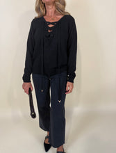 Carica l'immagine nel visualizzatore di Gallery, Maglione Intreccio | Lana & Viscosa