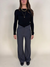 Carica l'immagine nel visualizzatore di Gallery, Maglia a costa in 100% lana | Nina Ribbed