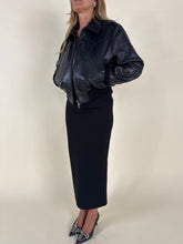 Load image into Gallery viewer, Bomber corto in VERA PELLE | Dark Black
