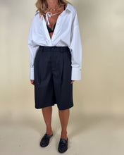 Load image into Gallery viewer, Bermuda Black