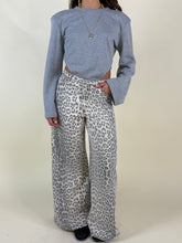 Load image into Gallery viewer, Denim Leo bianco