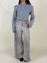 Load image into Gallery viewer, Denim Leo bianco