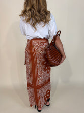 Load image into Gallery viewer, Gonna Pareo Foulard | Stampa Bandana | Arancione