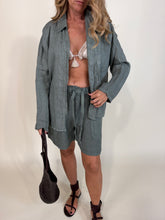 Carica l'immagine nel visualizzatore di Gallery, Completo Lino | Camicia + Shorts | Più colori
