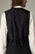 Load image into Gallery viewer, Gilet Lou I Maison Hotel