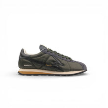 Carica l'immagine nel visualizzatore di Gallery, SNEAKER FLASH COGNAC | SUEDE CON DETTAGLI BORDEAUX | MOA CONCEPT
