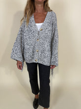 Carica l&#39;immagine nel visualizzatore di Gallery, Cardigan Mellow | Wool I Più colori
