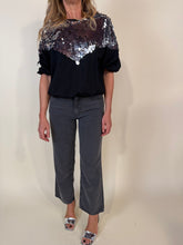 Load image into Gallery viewer, T-shirt Paillettes | Più colori.
