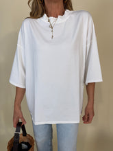 Carica l'immagine nel visualizzatore di Gallery, T-Shirt Oversize | Più Colori
