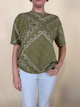 Load image into Gallery viewer, T-shirt Bandana | Più colori
