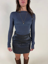 Load image into Gallery viewer, Maglia sottogiacca scollo barca | Viscosa e cashmere | Più colori
