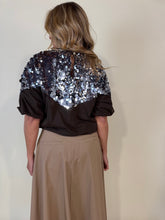 Load image into Gallery viewer, T-shirt Paillettes | Più colori.
