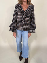 Carica l&#39;immagine nel visualizzatore di Gallery, Camicia Sveva | Check Volant
