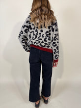 Carica l&#39;immagine nel visualizzatore di Gallery, Maglia Zebra
