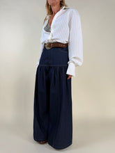 Load image into Gallery viewer, Panta gonna in dark denim
