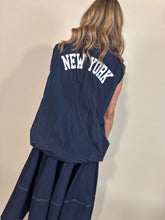 Carica l'immagine nel visualizzatore di Gallery, Gilet NY | Blue
