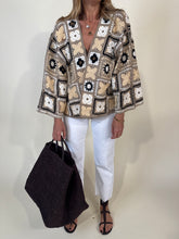 Load image into Gallery viewer, Cardigan Uncinetto | Nocciola
