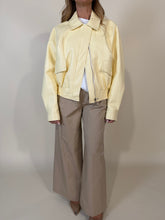 Carica l'immagine nel visualizzatore di Gallery, Bomber Grace | Butter
