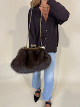 Carica l&#39;immagine nel visualizzatore di Gallery, Pochette Lola | Ecopelliccia | Pù colori
