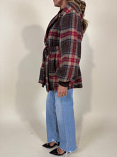 Carica l&#39;immagine nel visualizzatore di Gallery, Cappotto corto M
