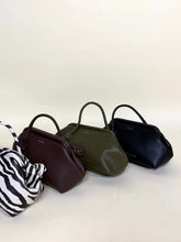 Carica l&#39;immagine nel visualizzatore di Gallery, Bag Beatriz | Medium | Più colori

