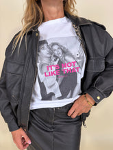 Carica l&#39;immagine nel visualizzatore di Gallery, T shirt CARRIE
