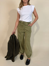 Carica l'immagine nel visualizzatore di Gallery, T-shirt Aletta | Più colori
