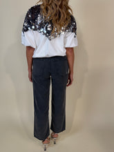 Load image into Gallery viewer, T-shirt Paillettes | Più colori.
