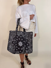 Load image into Gallery viewer, Borsa Georgina | BANDANA | Più colori.
