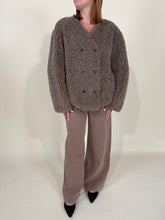 Carica l&#39;immagine nel visualizzatore di Gallery, Pelliccia Cozy | Short
