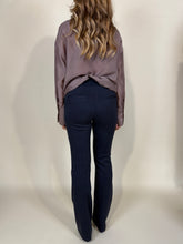 Carica l&#39;immagine nel visualizzatore di Gallery, Pantalone Dark Blue
