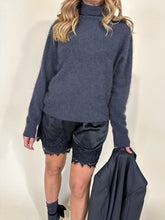 Carica l&#39;immagine nel visualizzatore di Gallery, Maglia Halter | Lana e cahsmere | Più colori
