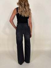 Carica l&#39;immagine nel visualizzatore di Gallery, Jeans Strass | Black
