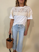 Carica l'immagine nel visualizzatore di Gallery, T-shirt Pizzo | Panna.
